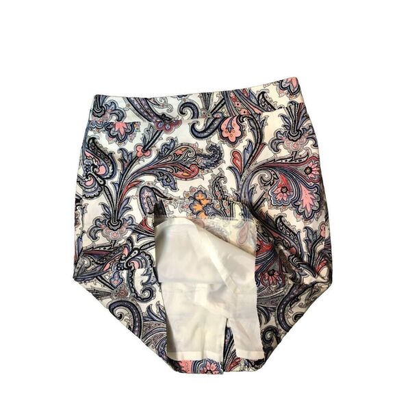 Loft Ann Taylor Paisley on white petite fully lined mini skirt size 6P - Picture 8 of 14